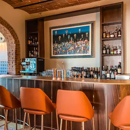 Borgo San Vincenzo Hotel 4*
