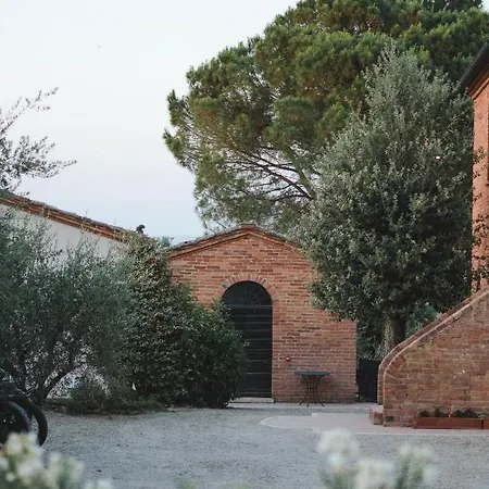 Borgo San Vincenzo 4* Монтепульчано