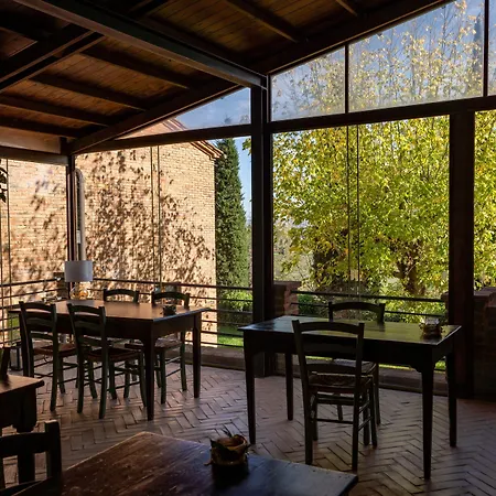 Borgo San Vincenzo Отель