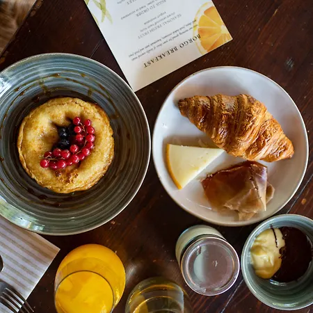 Borgo San Vincenzo 4*