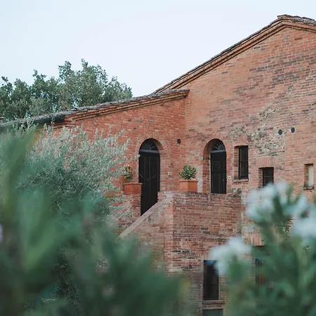 Отель Borgo San Vincenzo Монтепульчано