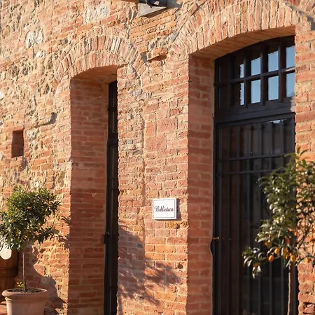Borgo San Vincenzo Hotel